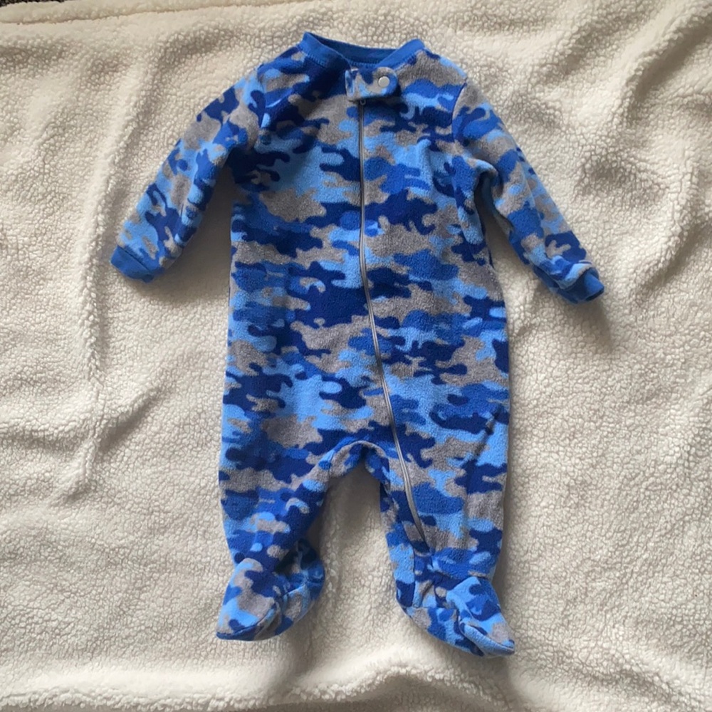 Fleece Sleep and Play